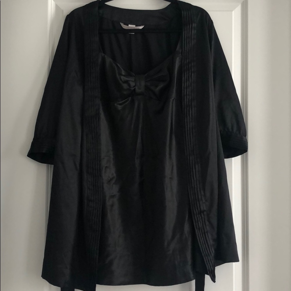 Victoria’s Secret chemise and robe